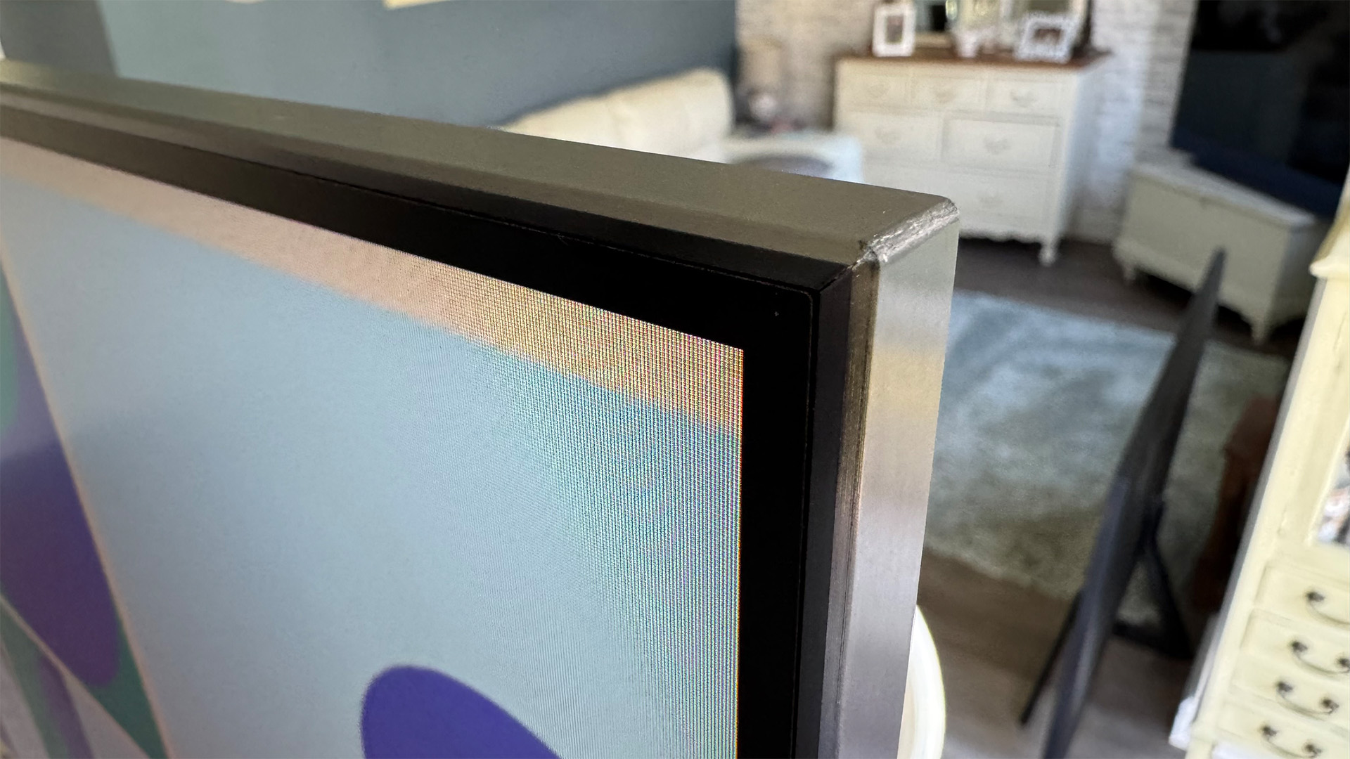 Samsung QN90F Mini LED TV top right corner of screen