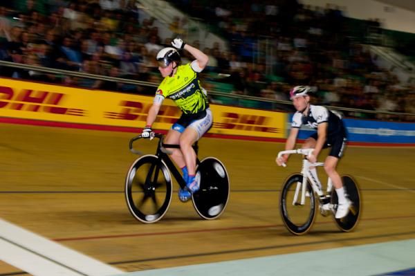Matt Rotherham powers to the Future Stars Sprint champion, from Team Sky's Alex Minting