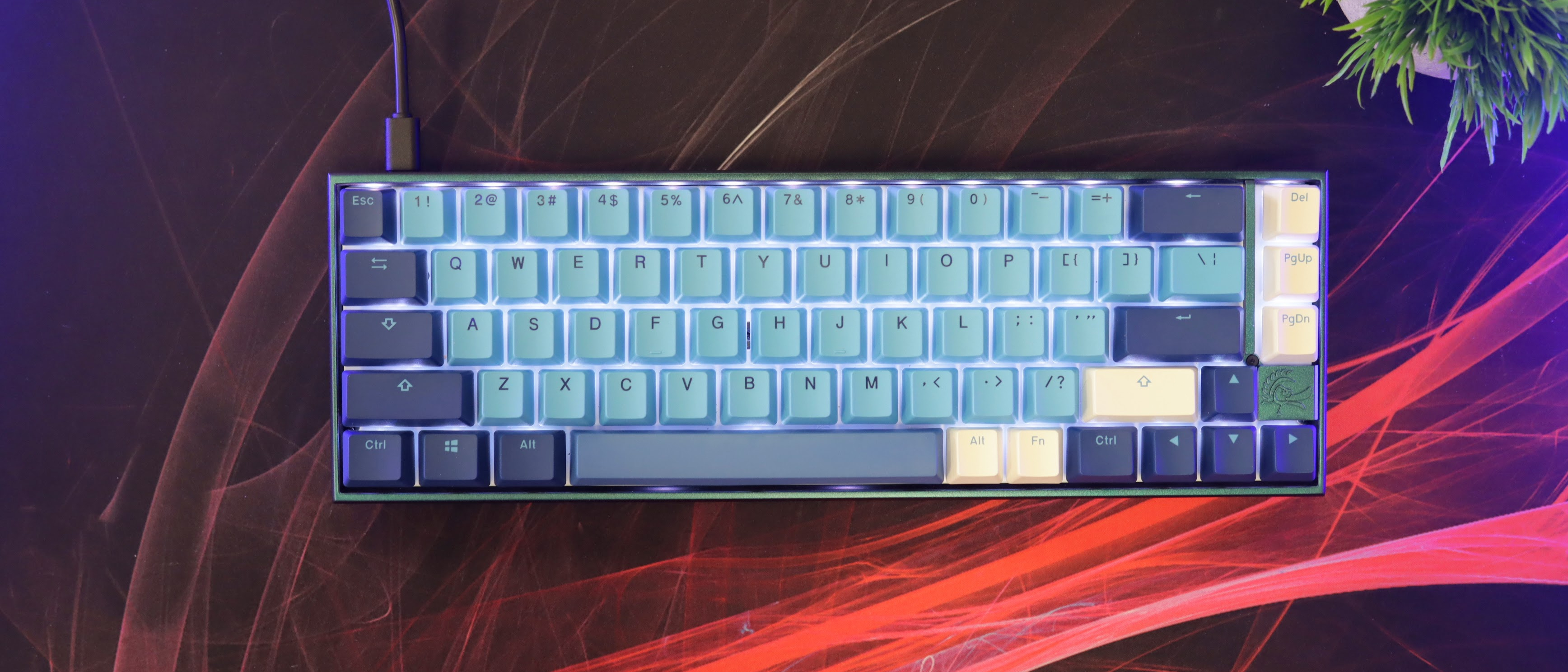 Ducky Mecha Sf Radiant Keyboard Review Custom And Mainstream Collide Tom S Hardware