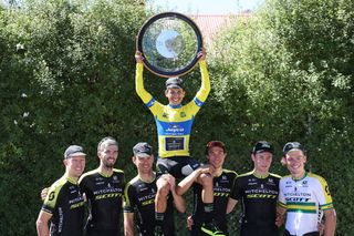 Chaves' Giro d'Italia bid underway with Herald Sun Tour victory