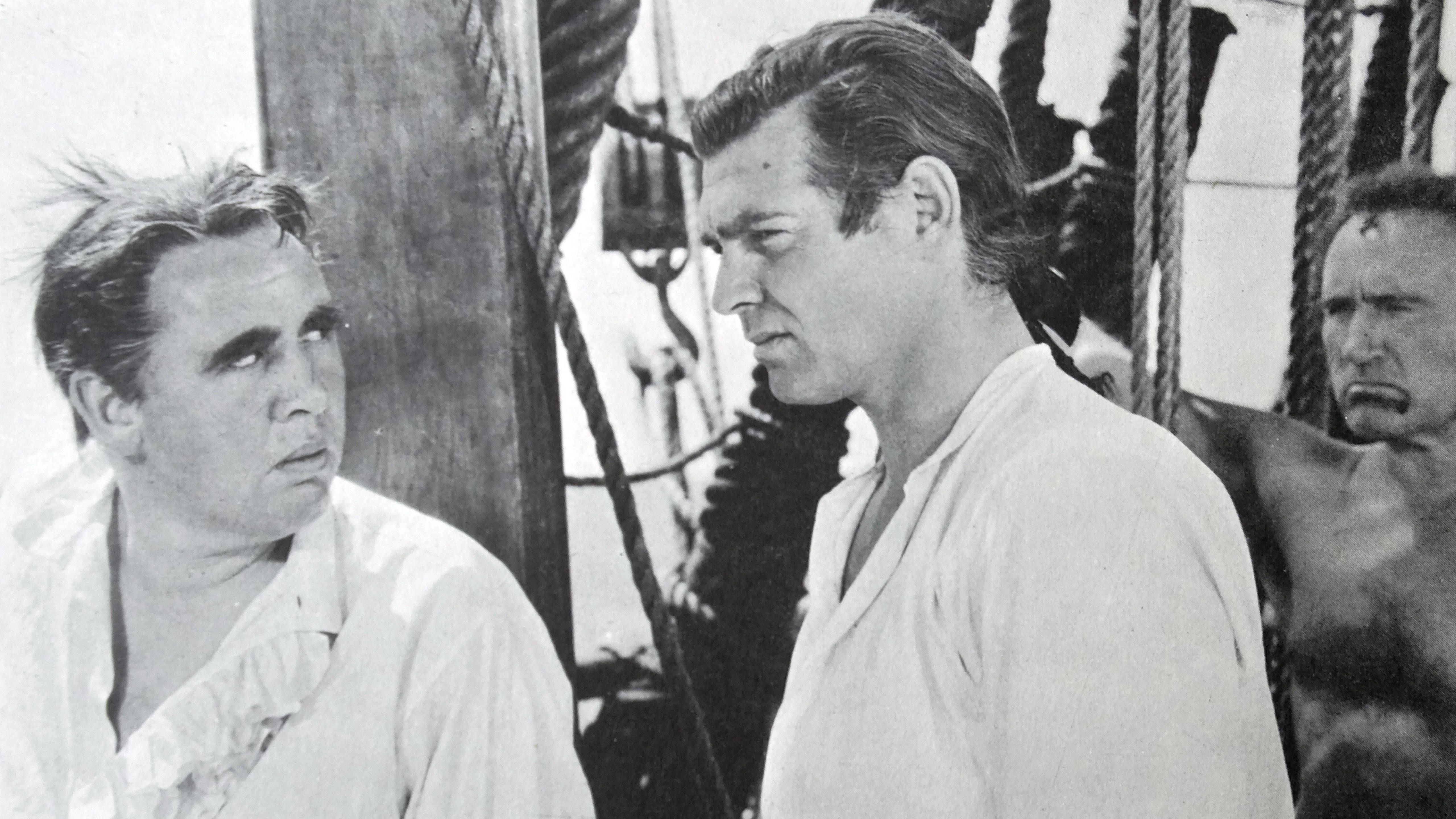 Charles Laughton and Clark Gable in Mutiny on the Bounty