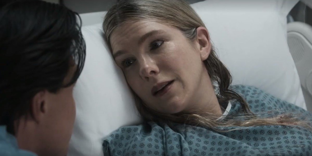 lily rabe&#039;s doris in a hospital bed on american horror story: double feature