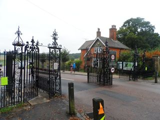 Roehampton gate