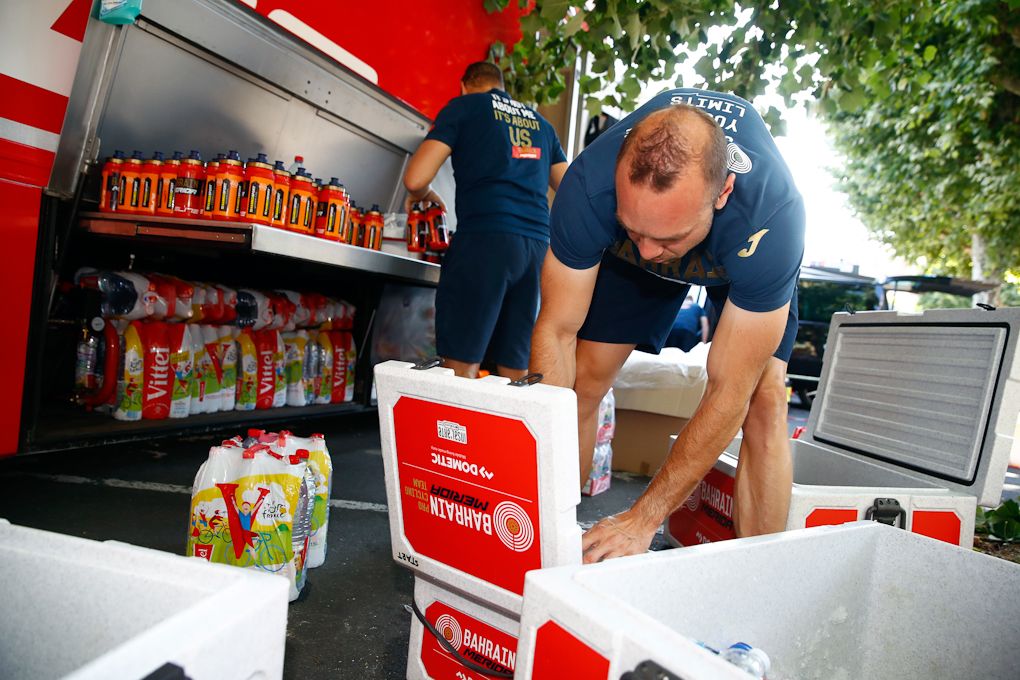 There are no rest days for the mechanics and soigneurs