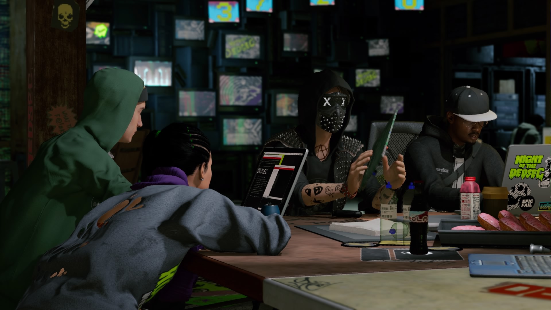 The crew working at the base in Watch Dogs 2
