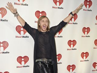 Guetta tops the 2011 DJ Top 100 poll
