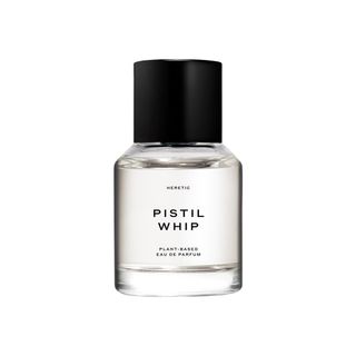 e6CsHUgihQbBcCvgKsQRXN-320-80 أفضل جماليات الجمال في Pinterest Beauty A Gen Z