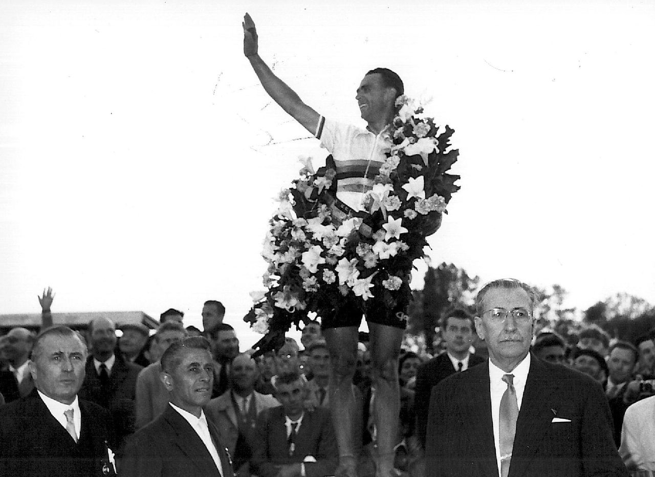 Rik Van Steenbergen takes his third world title in 1957
