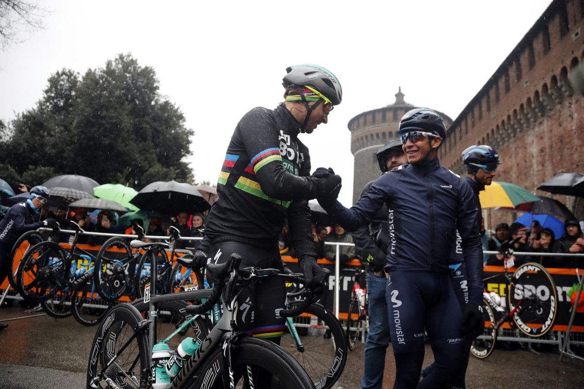 Peter Sagan greets Dayer Quintana