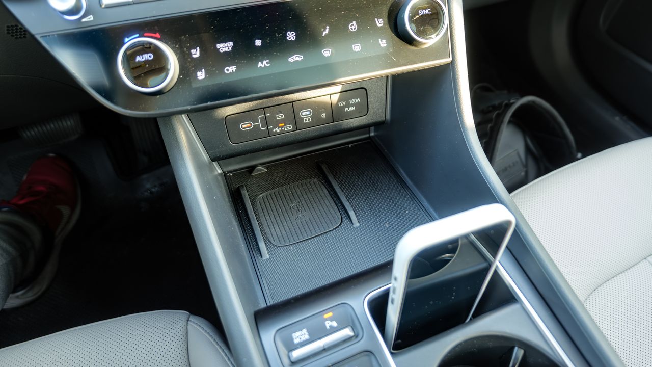 2026 Hyundai Sonata Hybrid review.