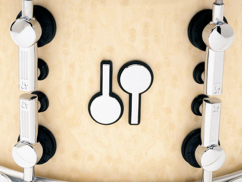 The birch shell displays immaculate fit and finish we've come to expect from Sonor