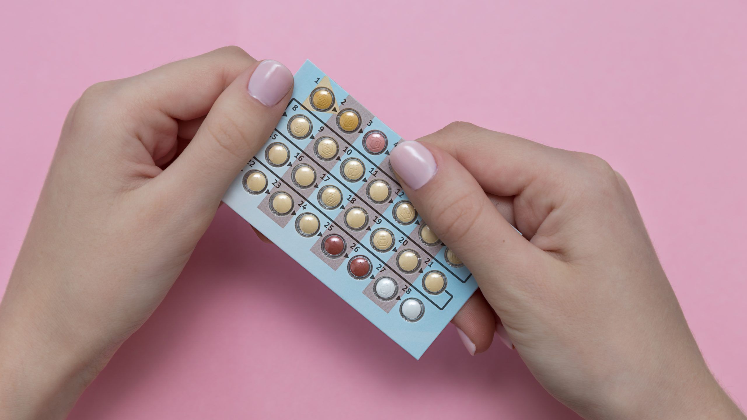 Contraceptive pill side effects: 8 to know about pre-taking | Marie ...