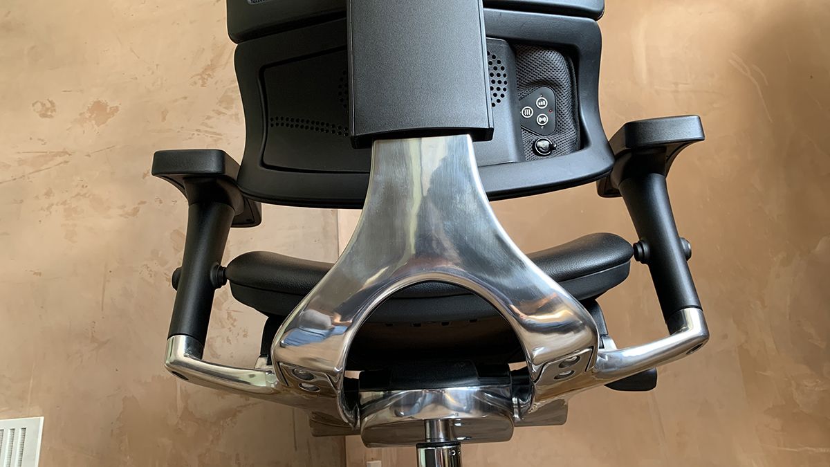 X4 Executive leather chair review Creative Bloq