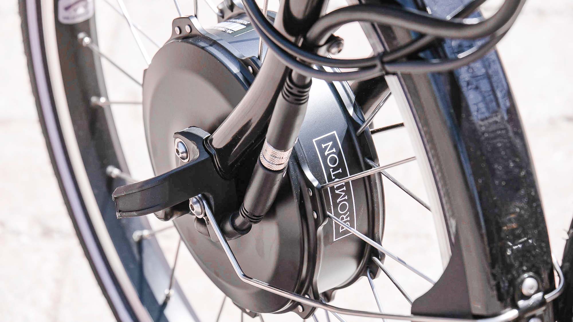 Brompton Electric C Line Explore rear hub motor