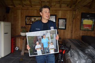 Jasper Philipsen with the photo of him, his brother (left) and Tom Boonen