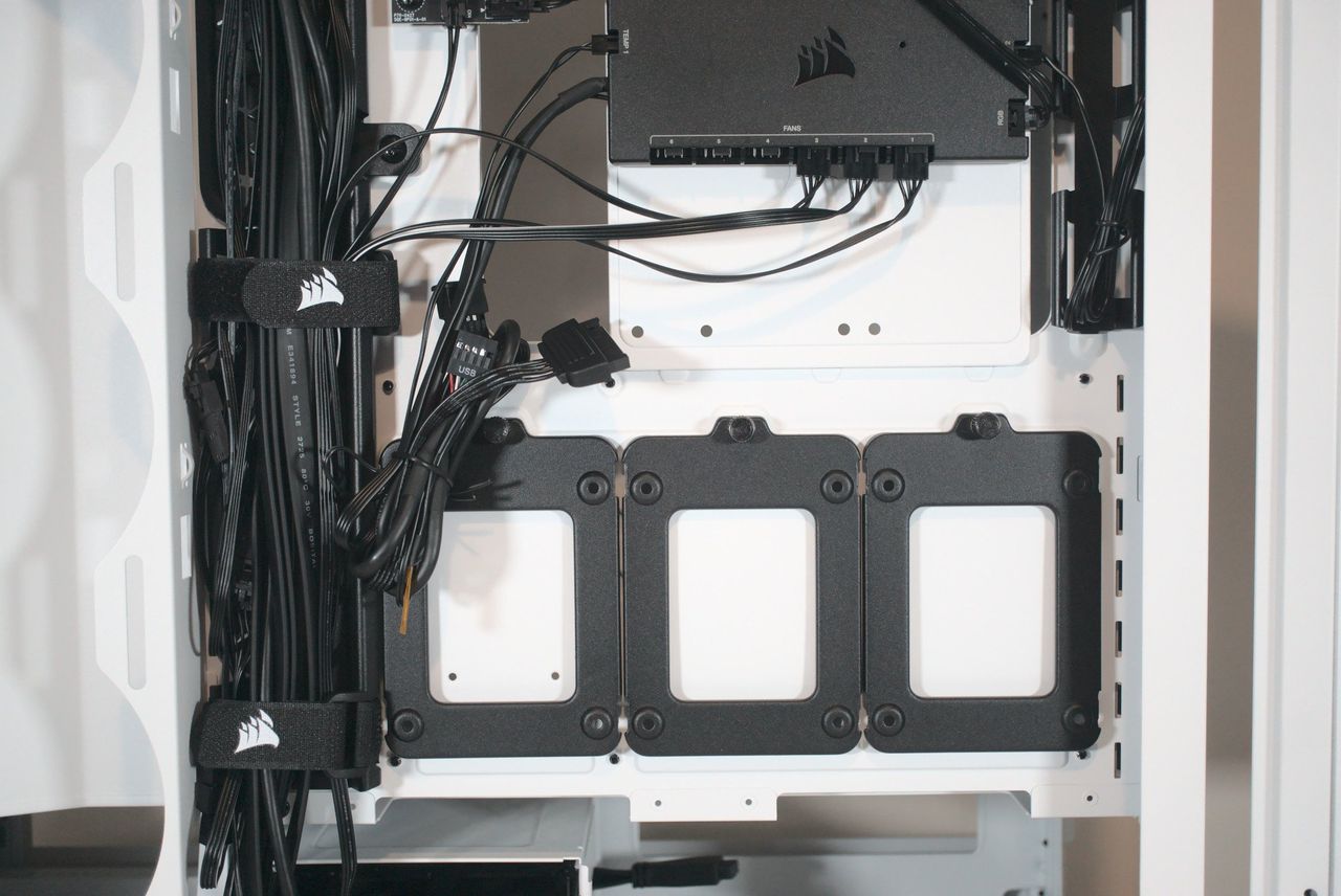 Corsair iCUE 5000T RGB