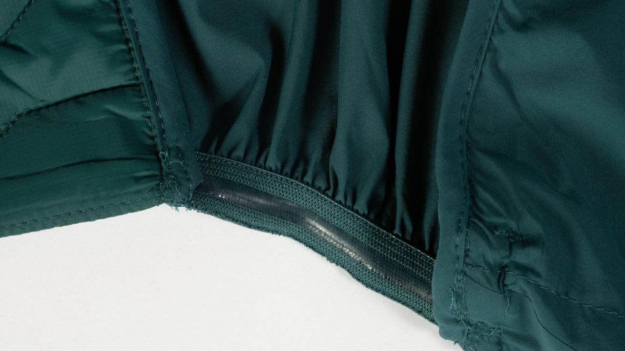 Endura Pro SL Primaloft Jacket II silicone grip material on side panels