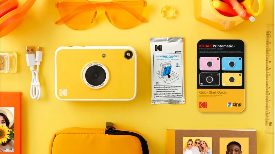 This colorful new Kodak compact camera is a low-tech digital compact camera with instant prints – and a US$80 / £80 price