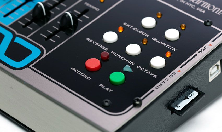 Pimp your loops with the octave and reverse buttons