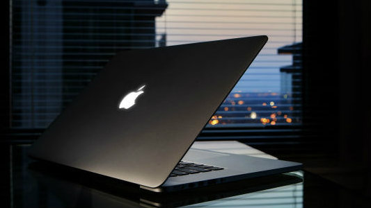 Steve Jobs tribute MacBook Pro laptops auctioned for charity