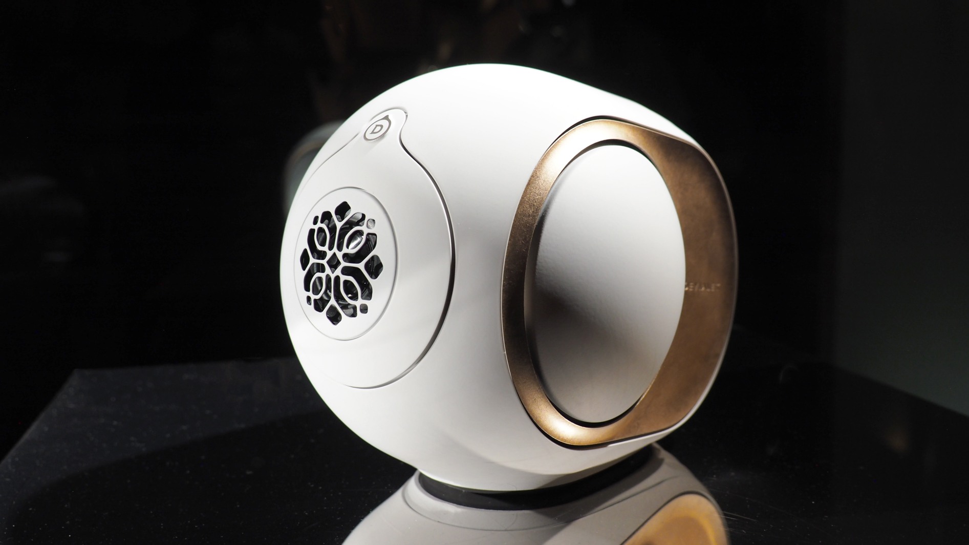 Devialet Phantom Ultimate 98dB at a preview event in Paris
