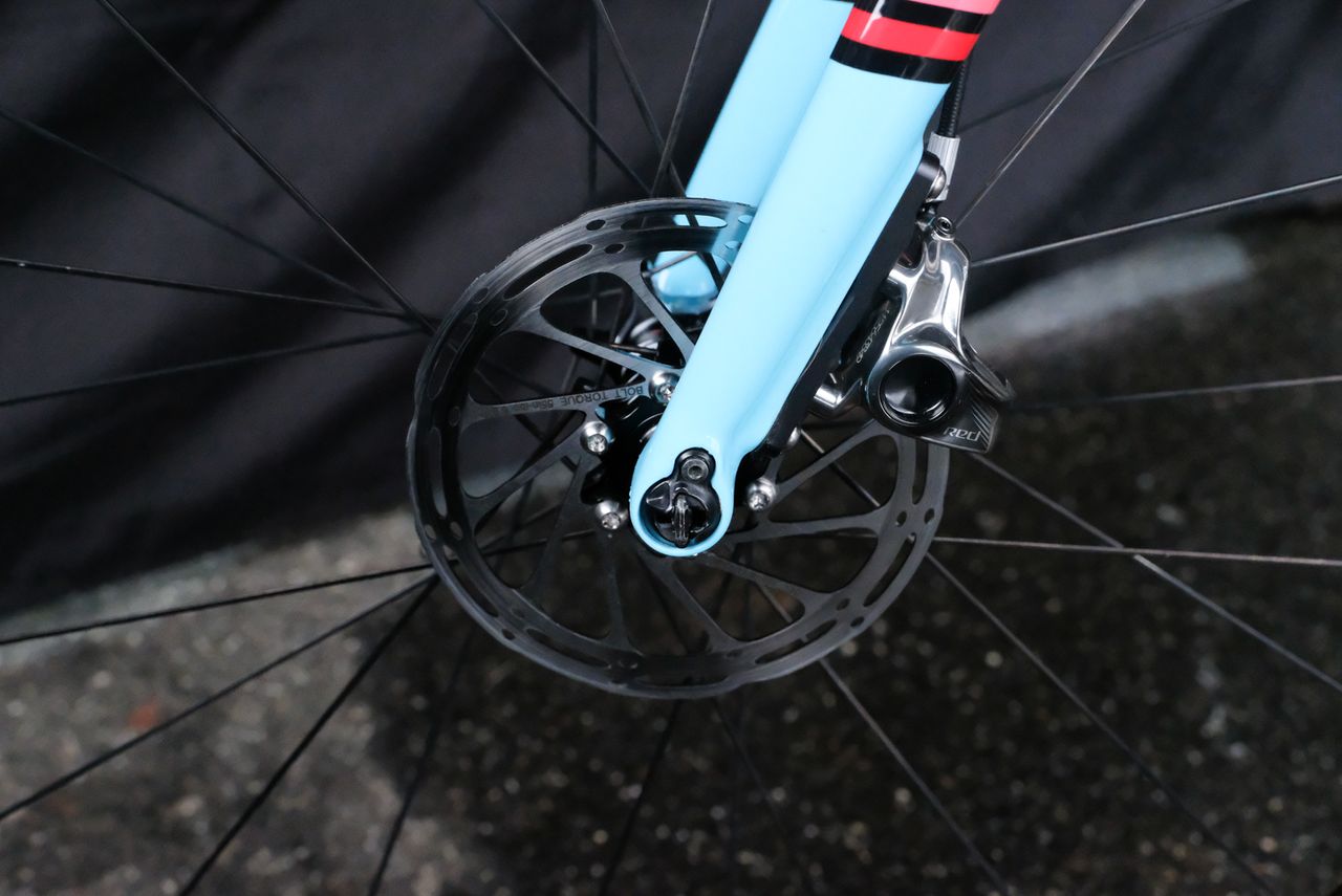 Another look at the SRAM Hydro disc brakes