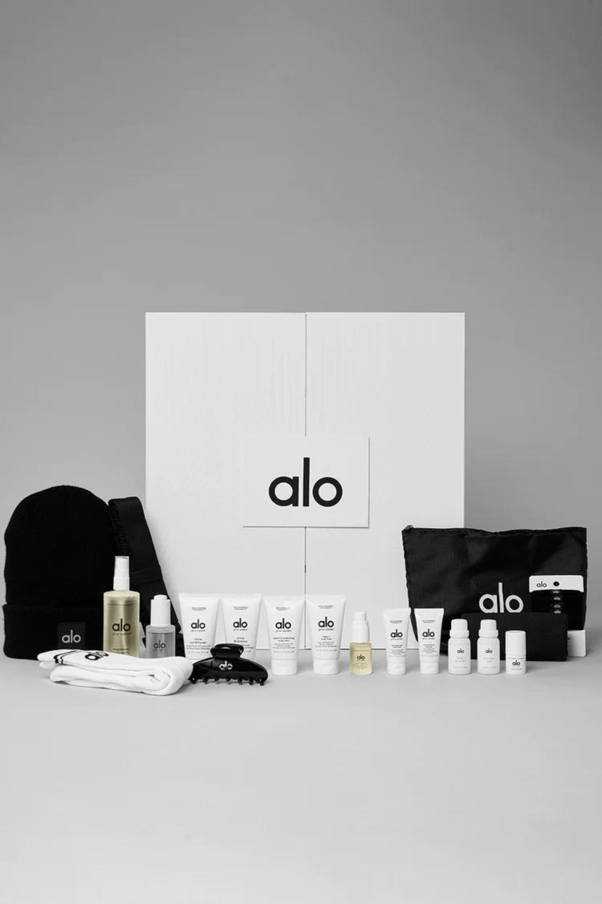 Best Beauty Advent Calendars 2022 | Alo Yoga Advent Calendar 2022