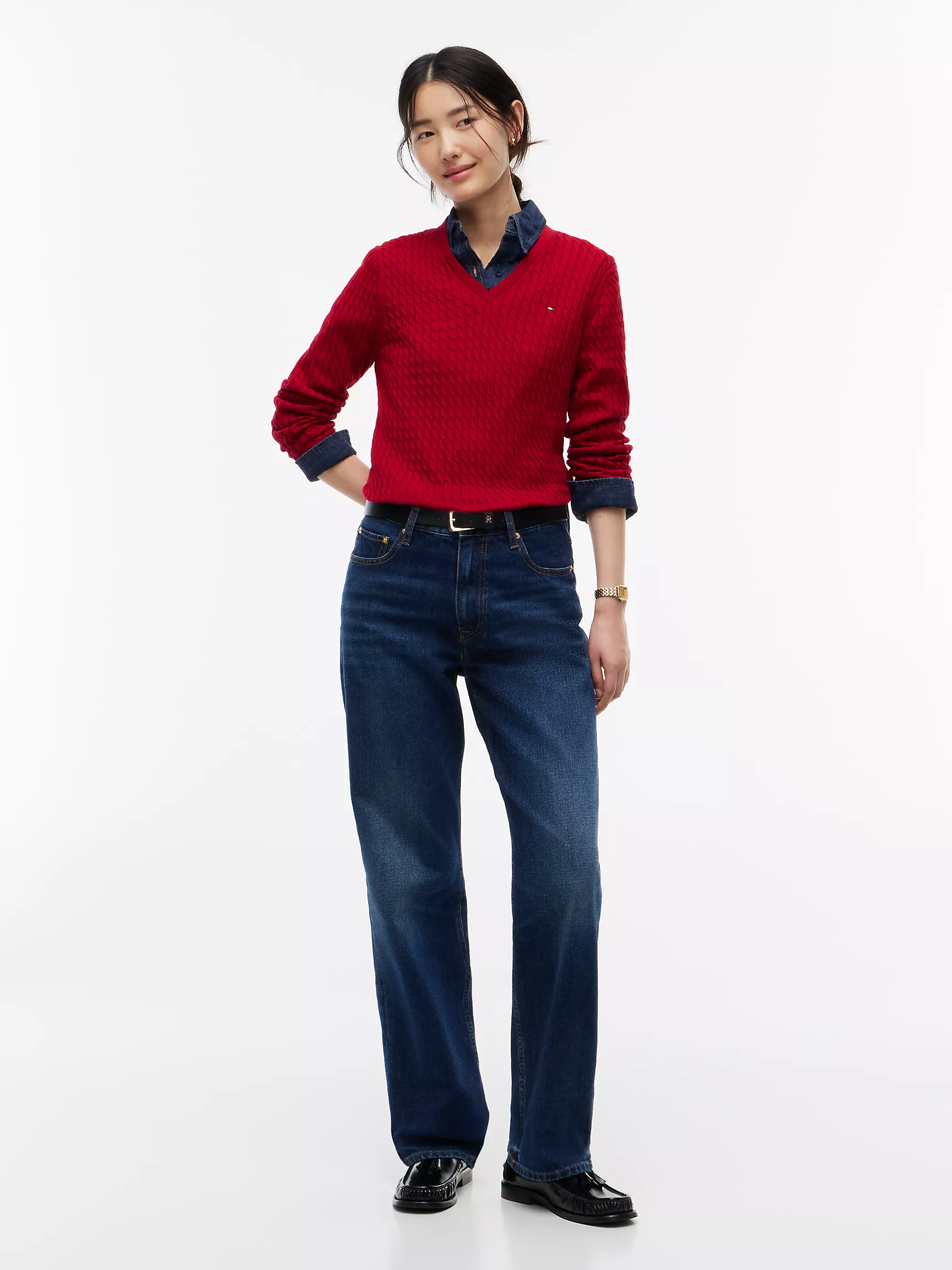 Lightweight Cable Knit V-Neck Sweater