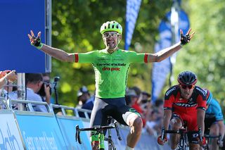 Jack Bauer (Cannondale-Drapac) wins stage 5 at Tour of Britain
