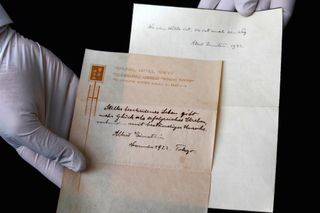 Einstein happiness letters