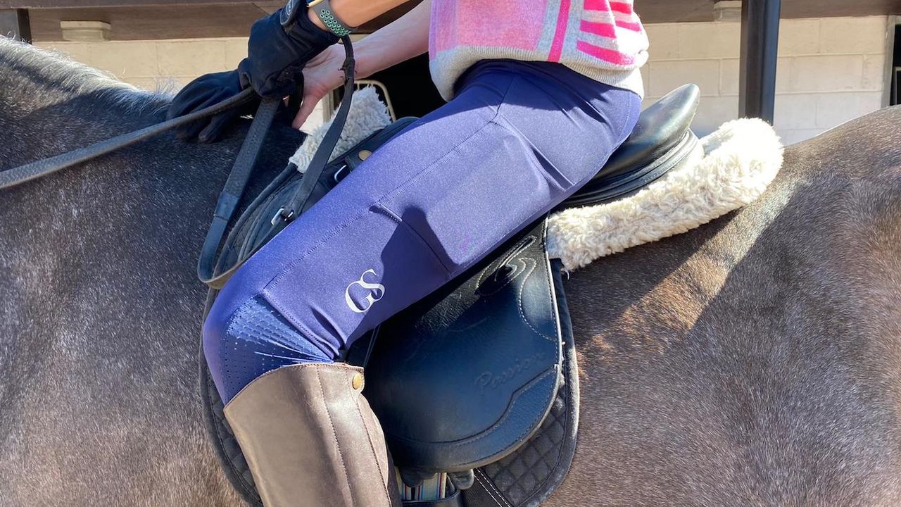 GS Dexterity riding tights worn in the saddle