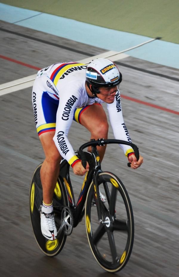 Christian Leandro Tamayo Saavedra (Colombia National Team) was second in the Men's sprint 5th-8th final.