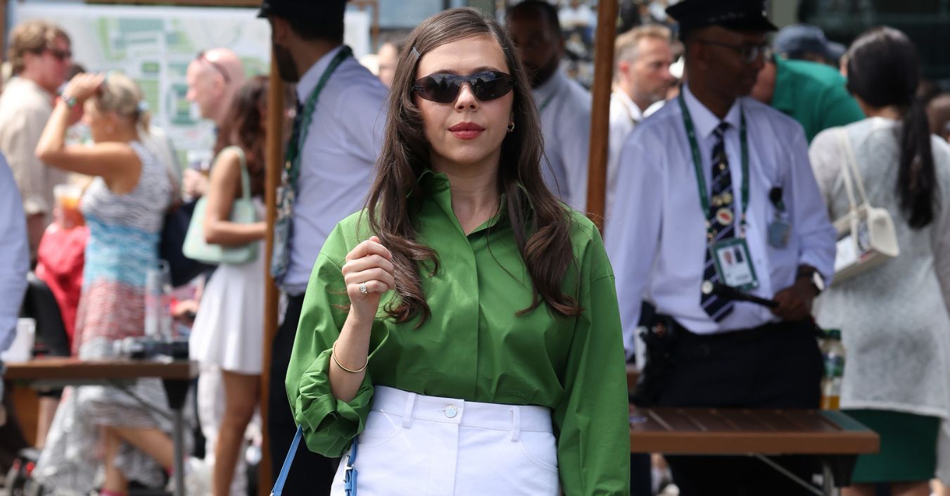 The Petite-Girl Approved Flat Shoe Trend to Wear With Shorts Now The Petite-Girl Approved Flat Shoe Trend to Wear With Shorts Now