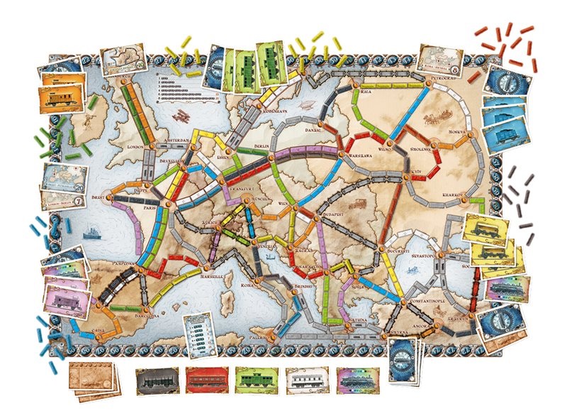Sällskapsspelet Ticket to Ride ligger utplacerat på en vit yta.