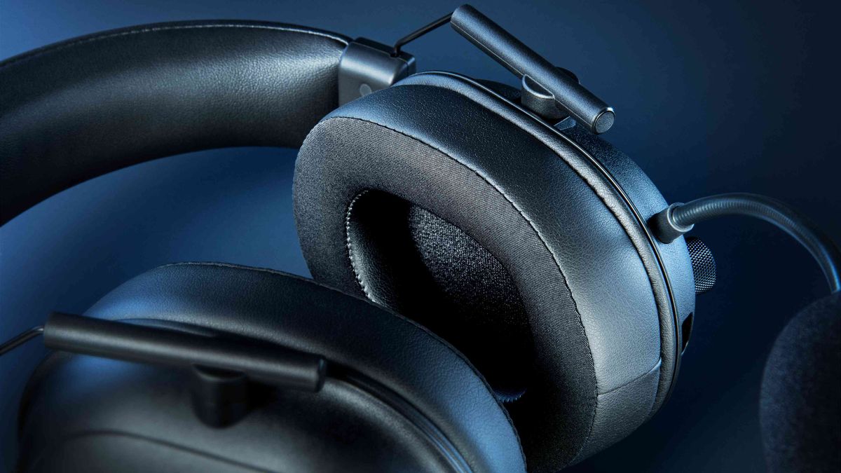Image of the Razer BlackShark V2 HyperSpeed wireless gaming headset.