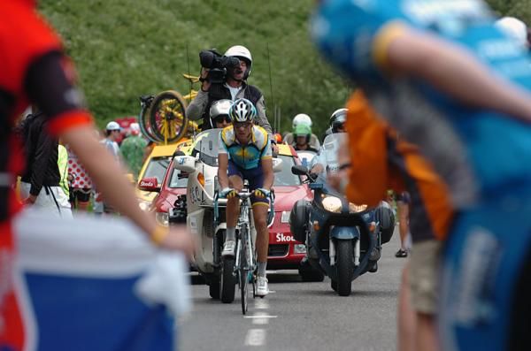 Andreas Kl&ouml;den (Astana) ascends the Col de la Colombi&egrave;re after being dropped by the leading trio of Alberto Contador, Andy Schleck and Fr&auml;nk Schleck.