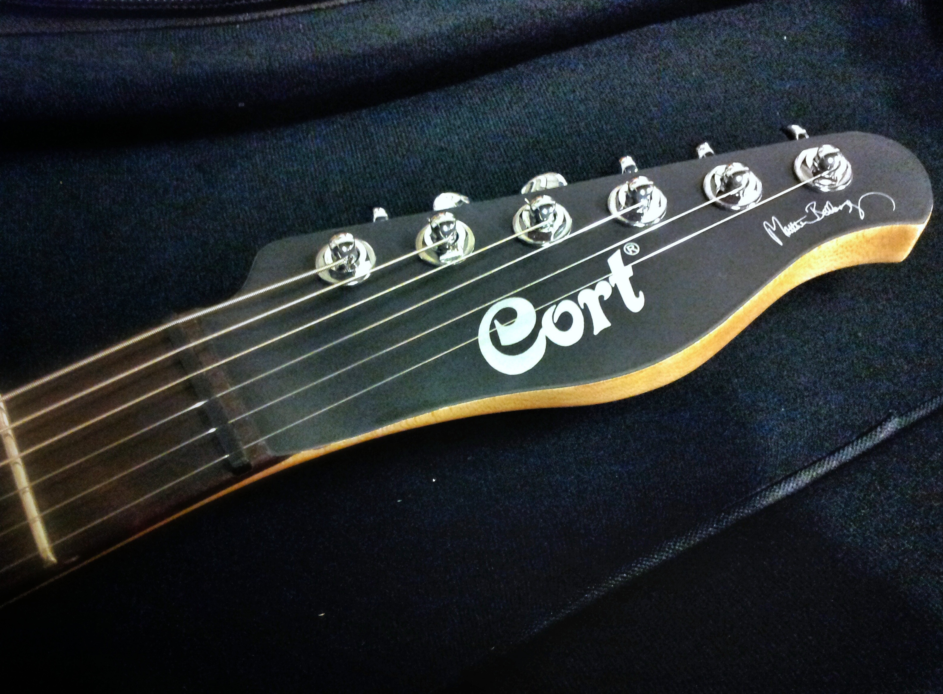 Cort Manson MBC-1 Matthew Bellamy Signature