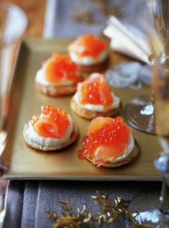 Xmas Canapés: Smoked salmon and caviar blinis with horseradish crème fraiche
