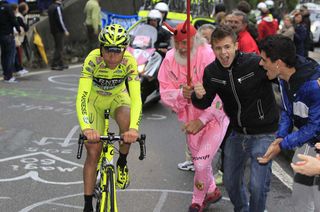 Didi The Devil swaps his red outfit for a pink one at the 2012 Giro d'Italia