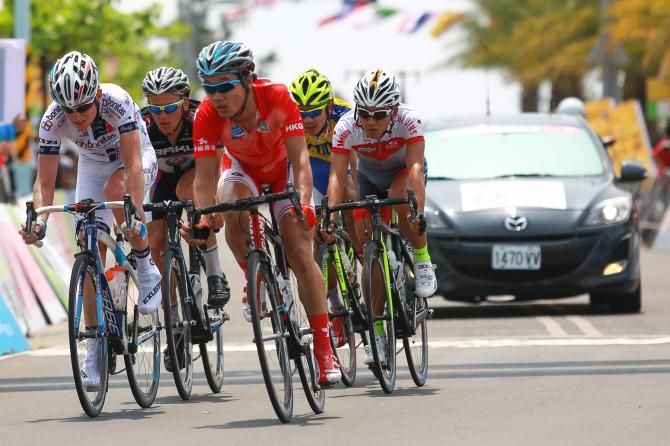 Breakaway group led by Chris Jennings (La Pomme-Marseille) ahead of Kirill Pozdnyakov (Baku), Cheung King Lok (Hong Kong), Puchong (Thailand) and Kohei Uchima (Japan)