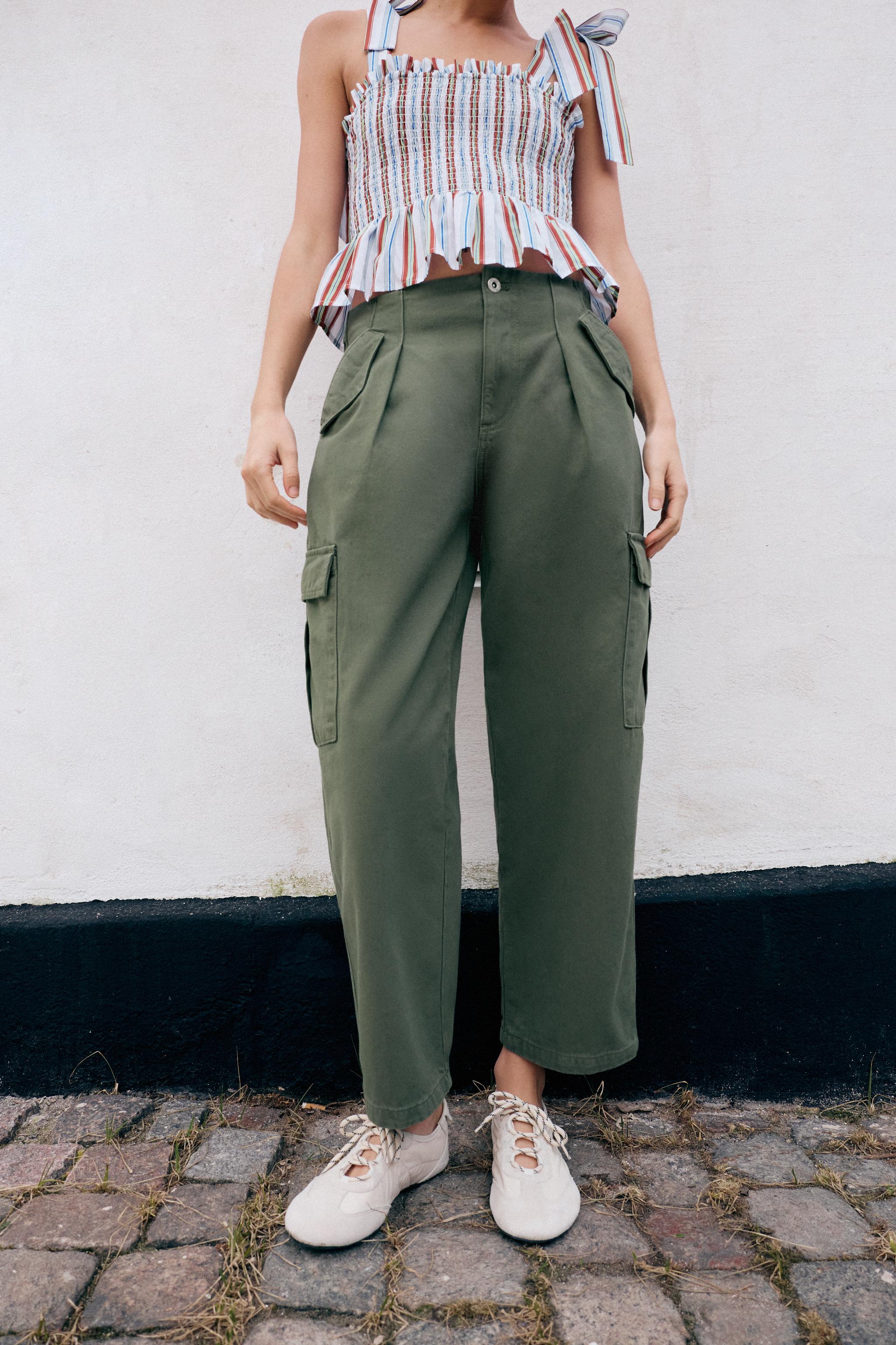 Mid-Rise Cargo Pants