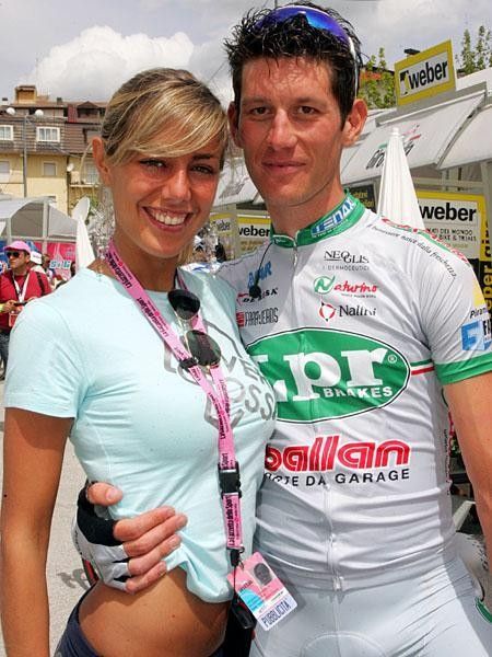 Yesterday's winner Gabriele Bosisio (LPR Brakes) wanted to keep the podium girl.