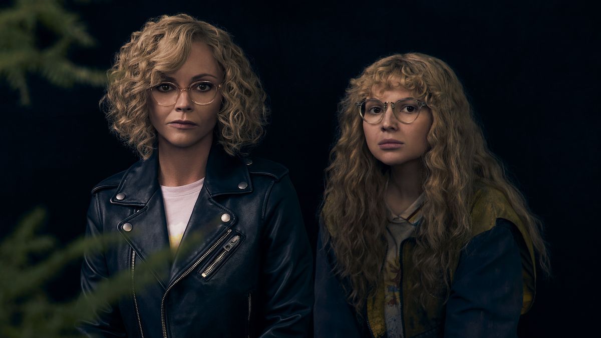 Older Misty and Younger Misty posing together for Yellowstone Season 3