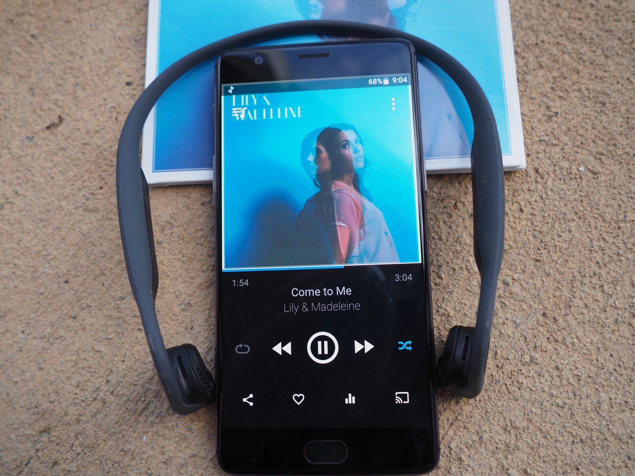 Aftershokz Trekz Titanium review: Wireless headphones you can wear