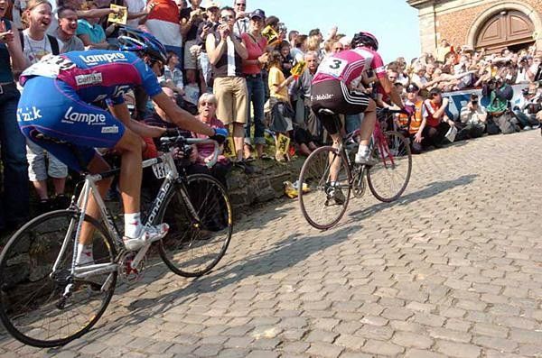 Klier and Ballan at the top of the Muur
