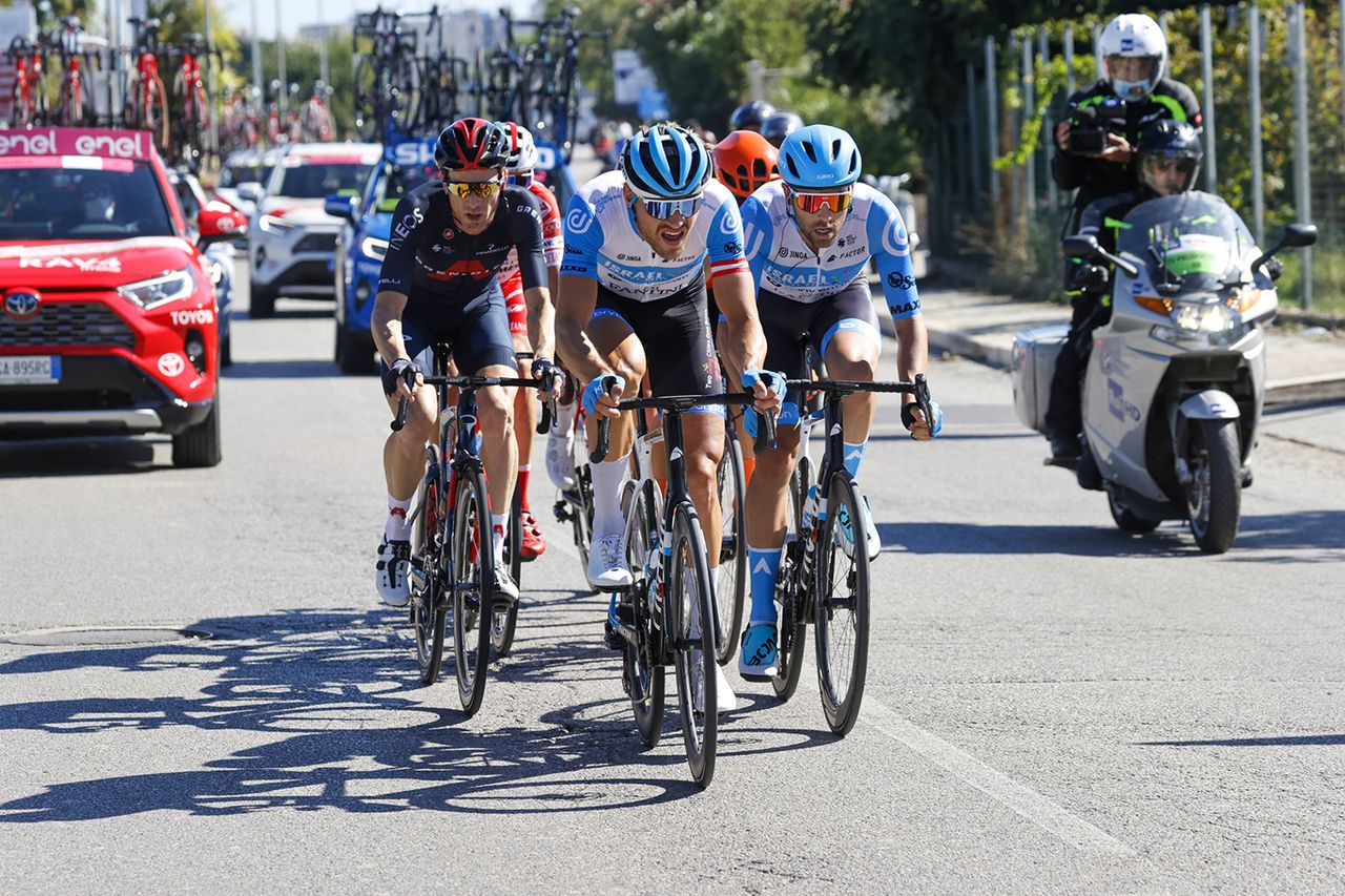 Giro d'Italia 2020 - 103th Edition - 8th stage Giovinazzo - Vieste 200&Acirc;&nbsp;km - 10/10/2020 - Alex Dowsett (GBR - Israel Start-Up Nation) - Matthias Brandle (AUT - Israel Start-Up Nation) - photo Luca Bettini/BettiniPhoto&Acirc;&copy;2020