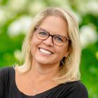 Heather Schloe headshot