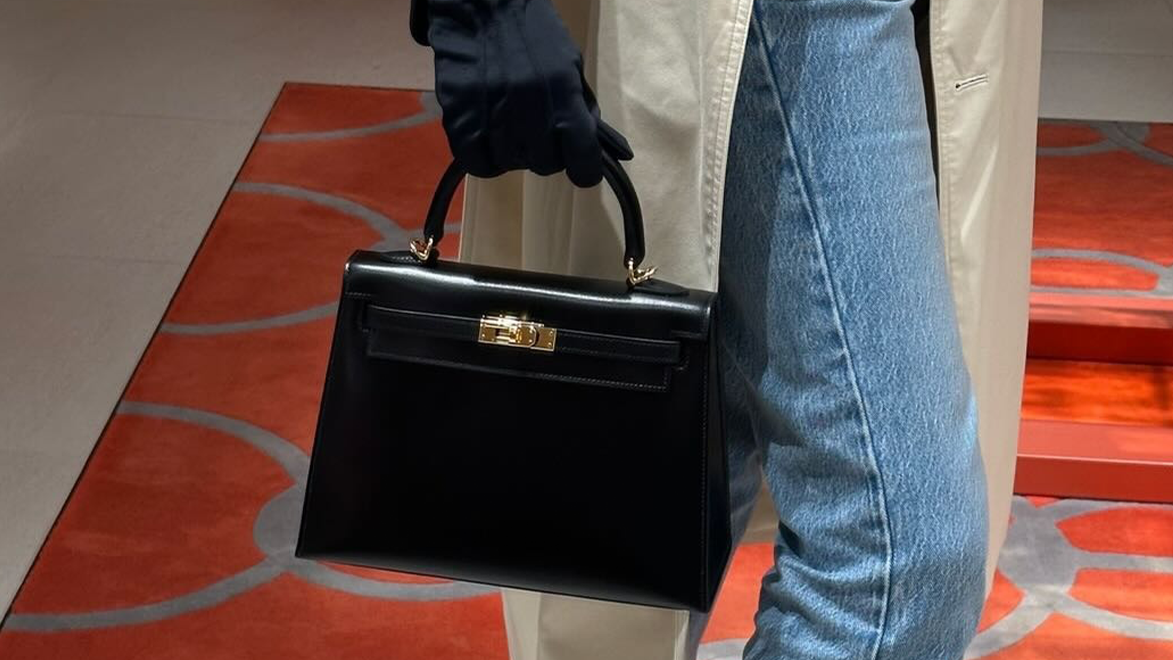 Who What Wear editor vintage shopping in Tokyo.