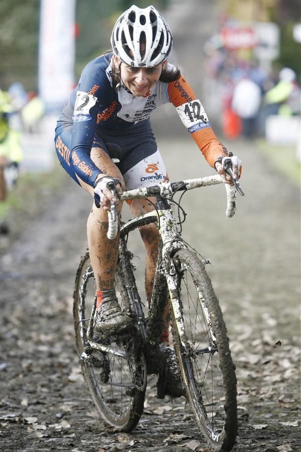 Joyce Vanderbeken (Orange Babies) on the Koppenberg