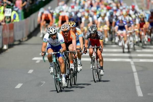 Michael Matthews (Uni SA) was again in the action instigating another break half way through the race.